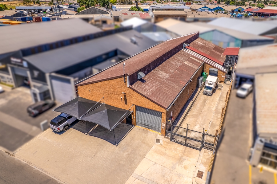 Commercial Property for Sale in Brackenfell Industrial Western Cape